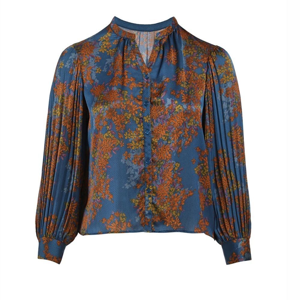 Skies Are Blue Anthropologie Women Blue Floral Pleated Long Sleeve Button Blouse